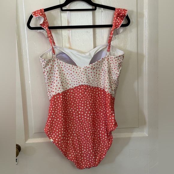 Summersalt Ruffle Oasis - Picture 4 of 5